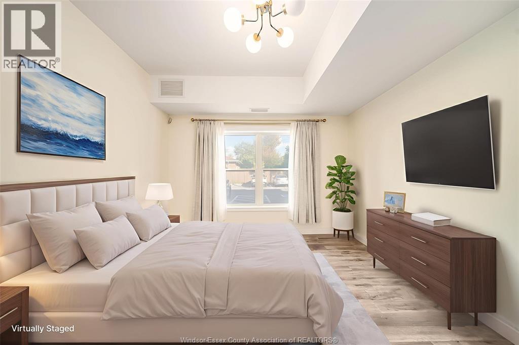 480 Fairview Boulevard Unit# 105, Windsor, ON - Indoor Photo Showing Bedroom
