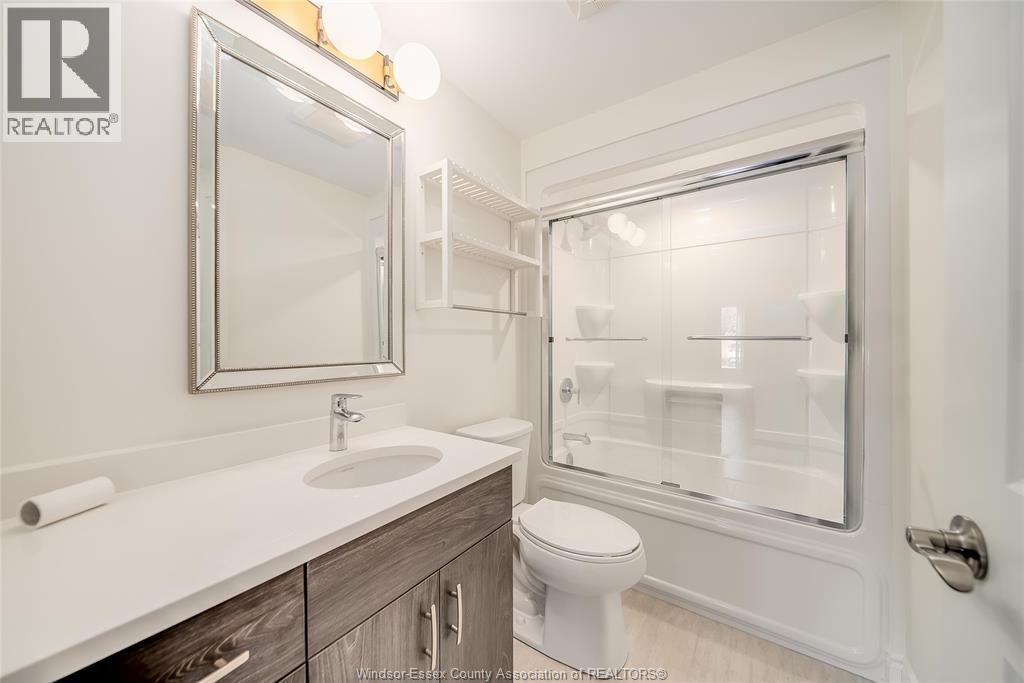 480 Fairview Boulevard Unit# 105, Windsor, ON - Indoor Photo Showing Bathroom