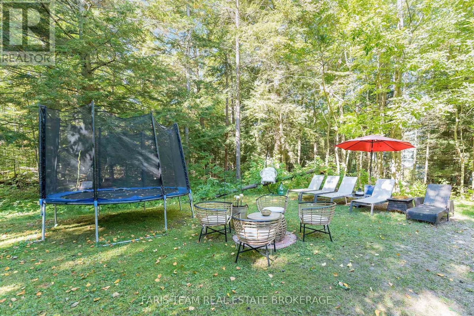 43 Manitou Crescent, Tiny, ON - Outdoor