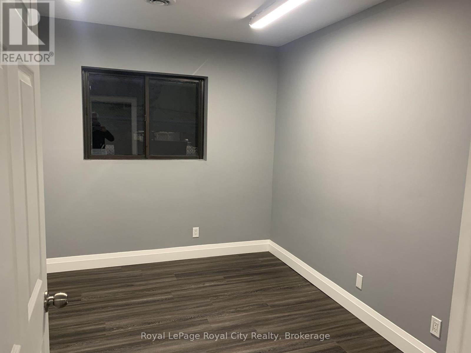 494 Massey Road, Guelph (Willow West/Sugarbush/West Acres), ON