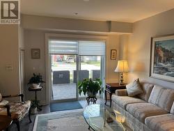 Electric blinds with remote -