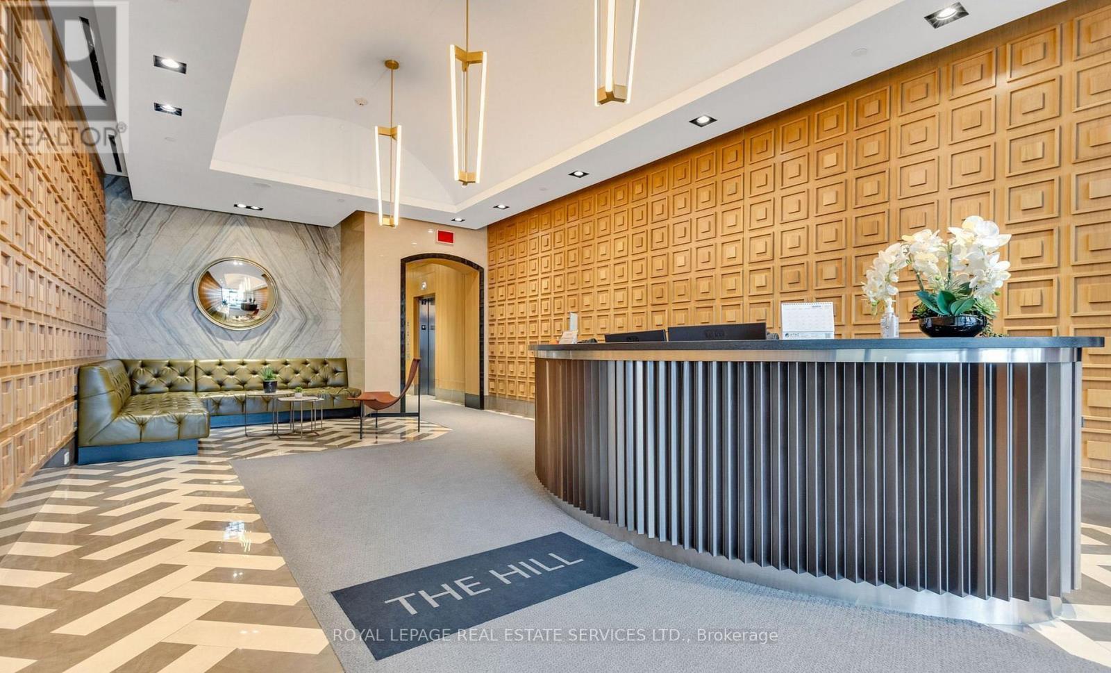 802 - 170 Chiltern Hill Road, Toronto, ON - Indoor Photo Showing Other Room