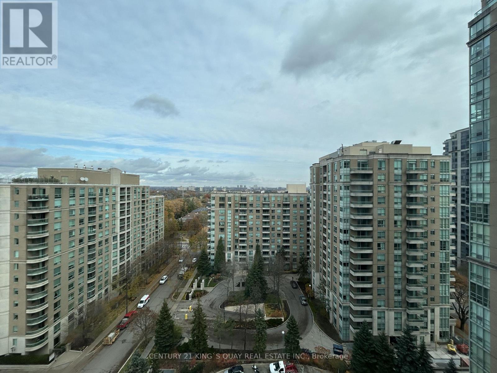 1606 - 1 Pemberton Avenue, Toronto, ON - Outdoor With Facade