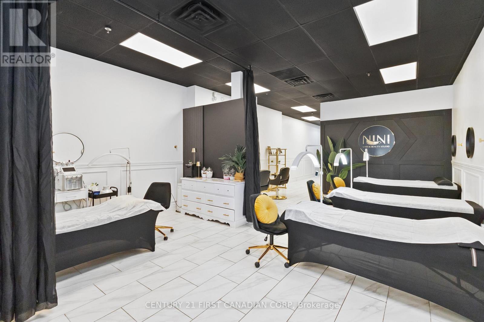 Lash Station - 9-972 Hamilton Road, London East (East O), ON