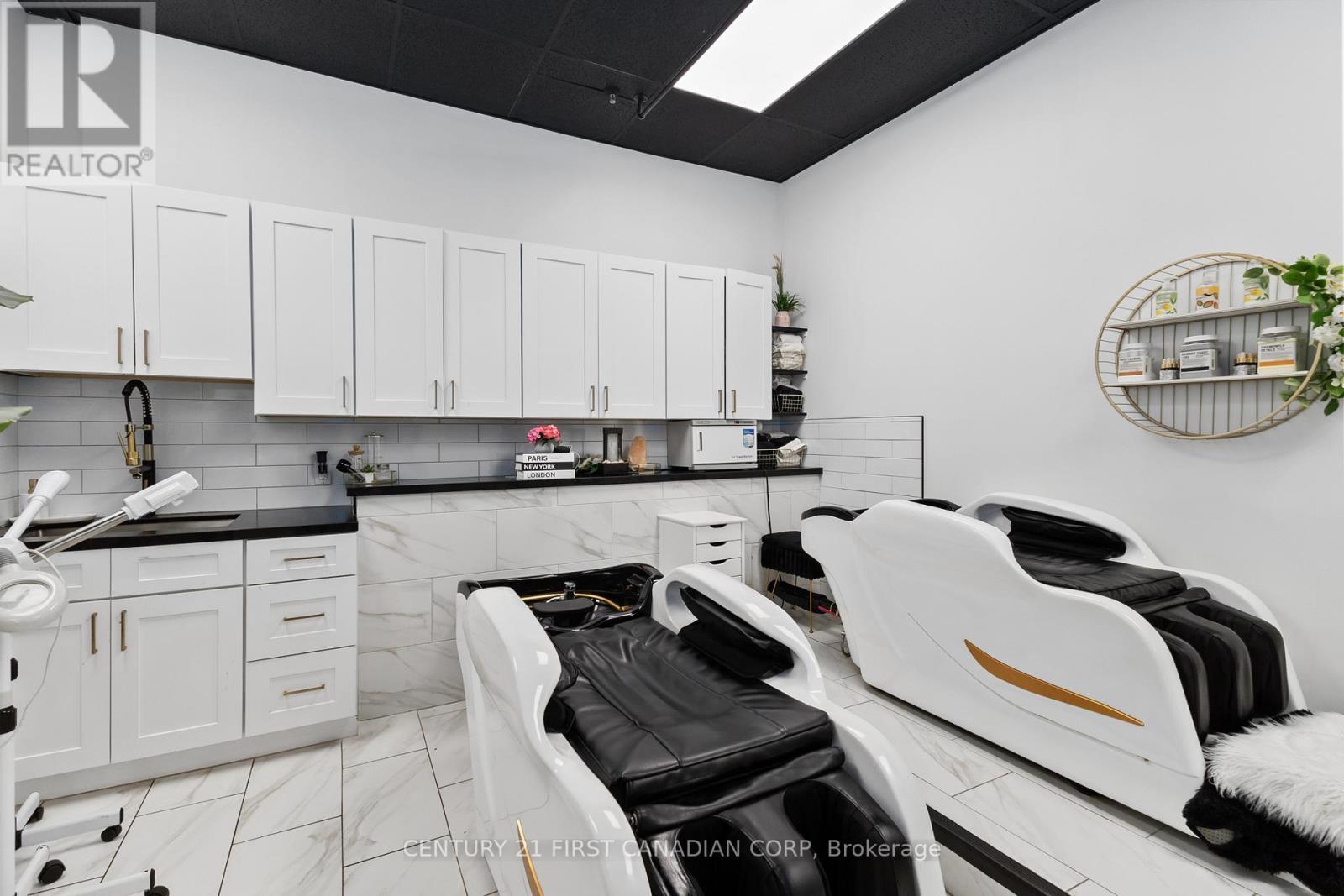 Head Spa Station - 9-972 Hamilton Road, London East (East O), ON