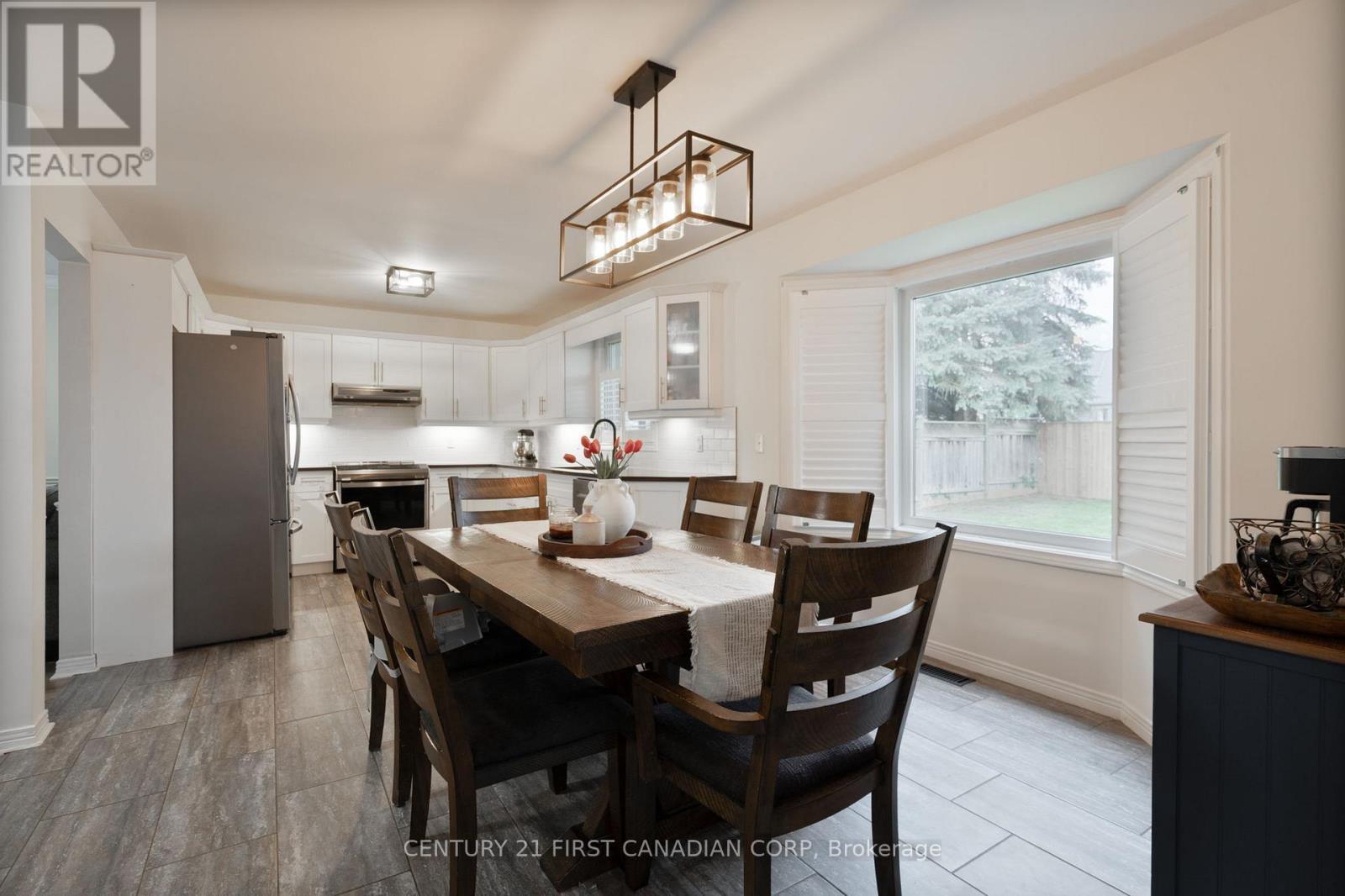 17 Allison Court, Strathroy-Caradoc (Ne), ON - Indoor