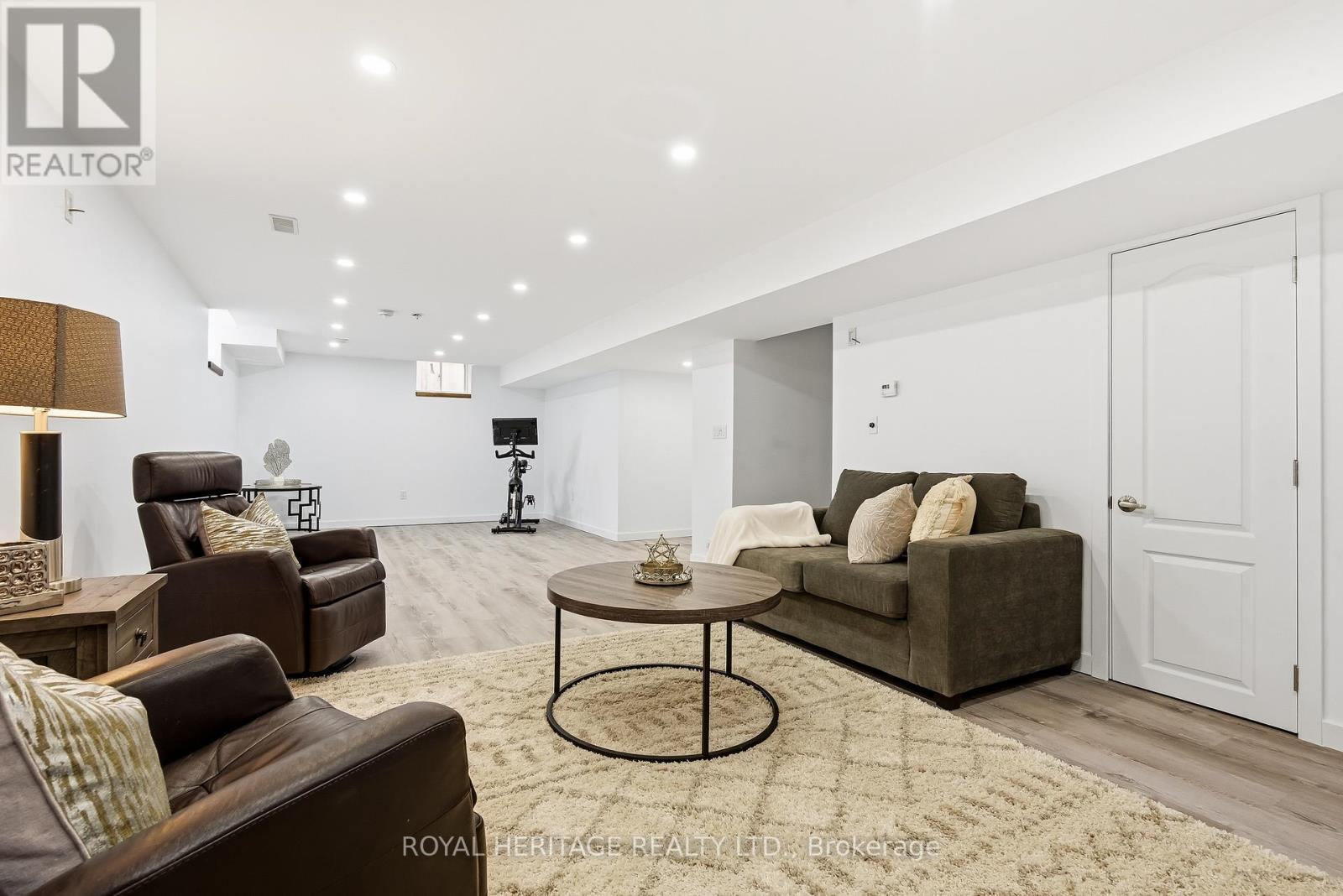 7 Sunderland Meadows Drive, Brock, ON - Indoor