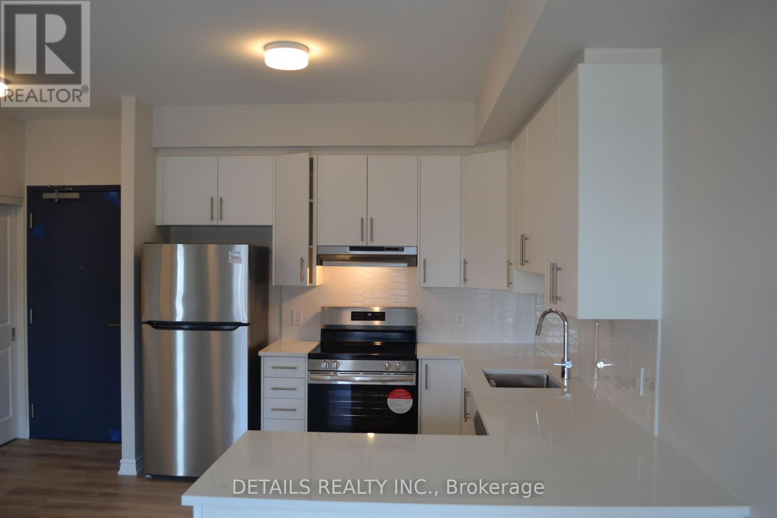 604 - 397 Codd'S Road, Ottawa, ON - Indoor Photo Showing Kitchen