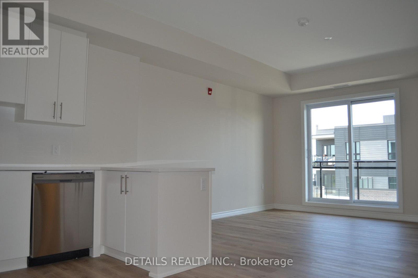 604 - 397 Codd'S Road, Ottawa, ON - Indoor Photo Showing Other Room