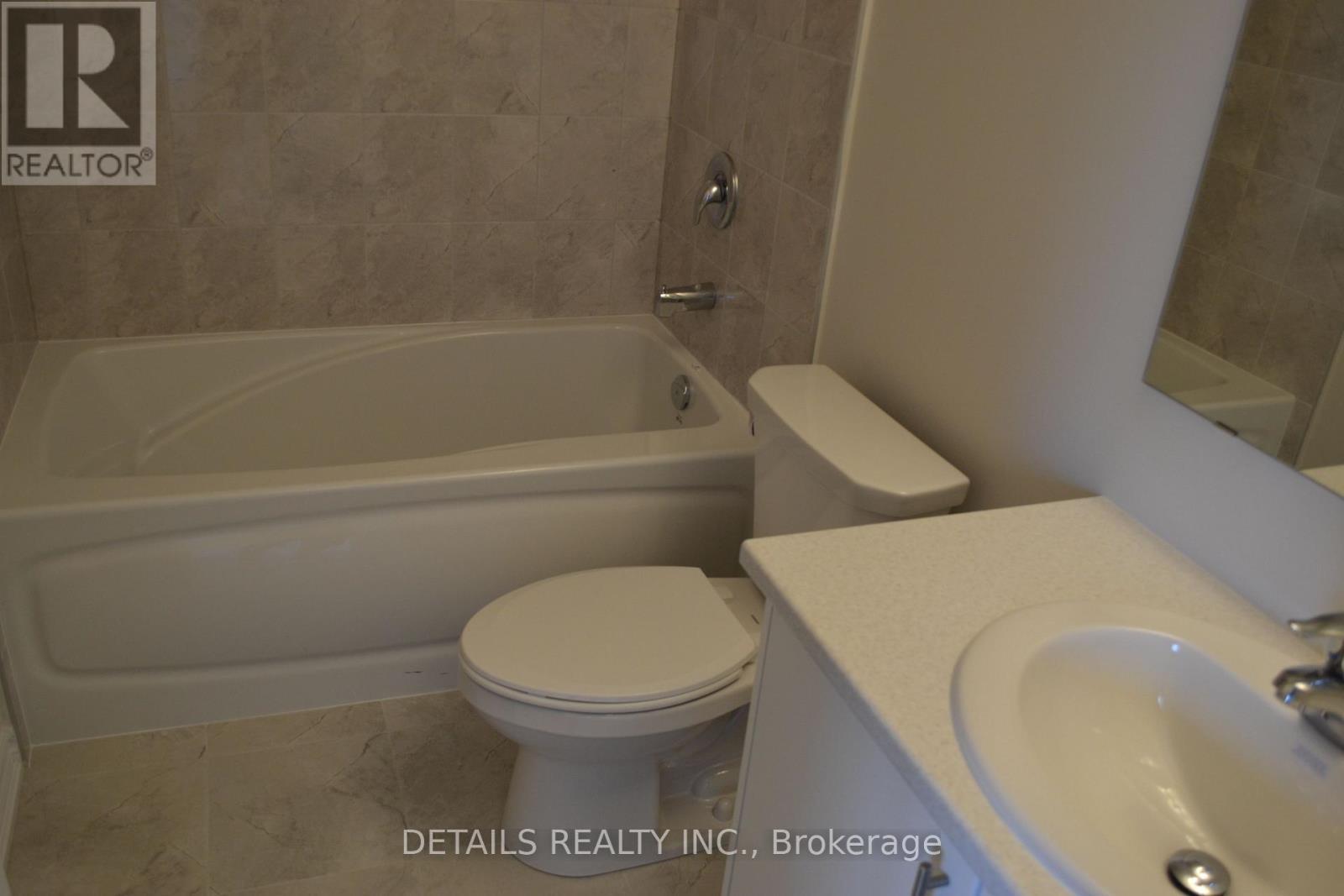604 - 397 Codd'S Road, Ottawa, ON - Indoor Photo Showing Bathroom