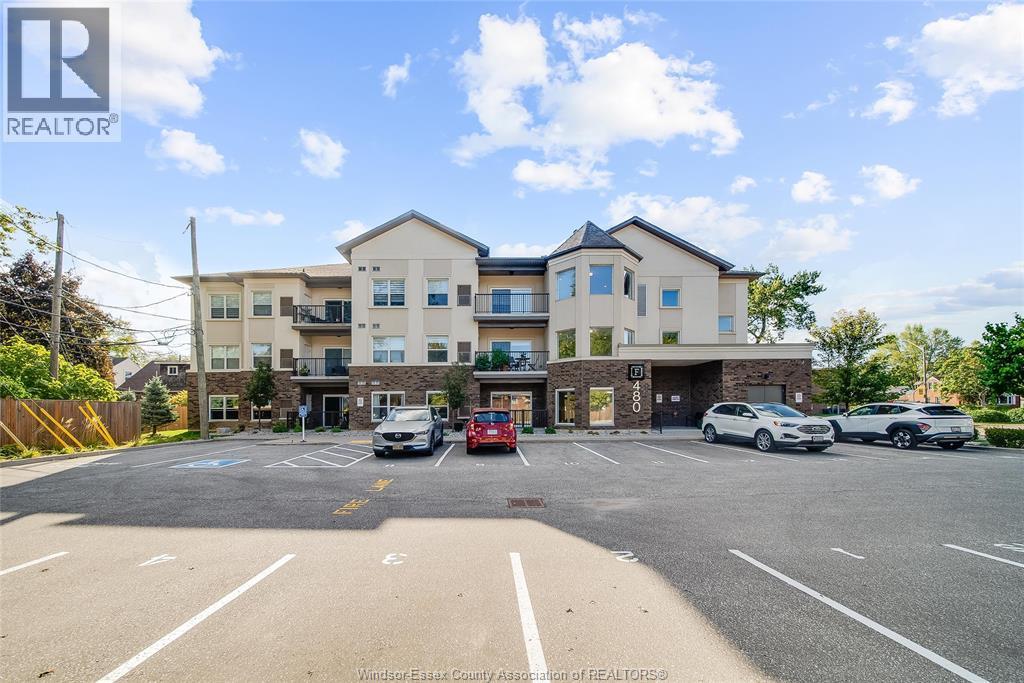 480 Fairview Boulevard Unit# 105, Windsor, ON - Outdoor With Balcony