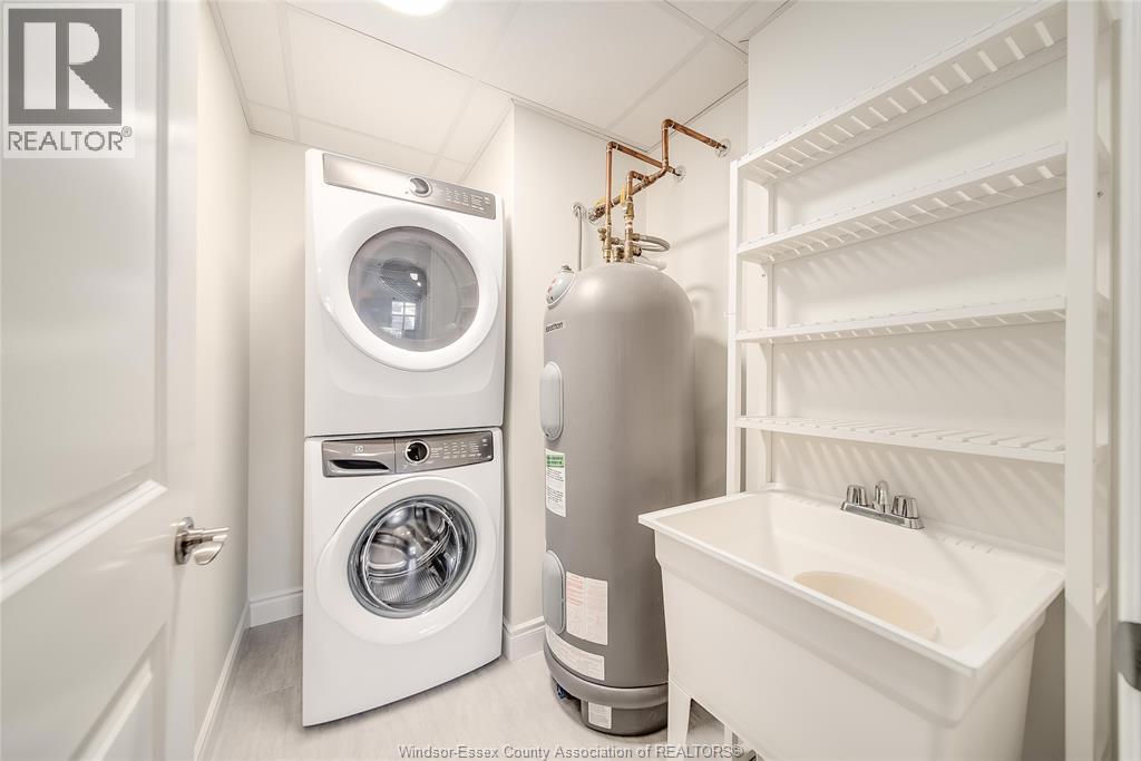 480 Fairview Boulevard Unit# 105, Windsor, ON - Indoor Photo Showing Laundry Room