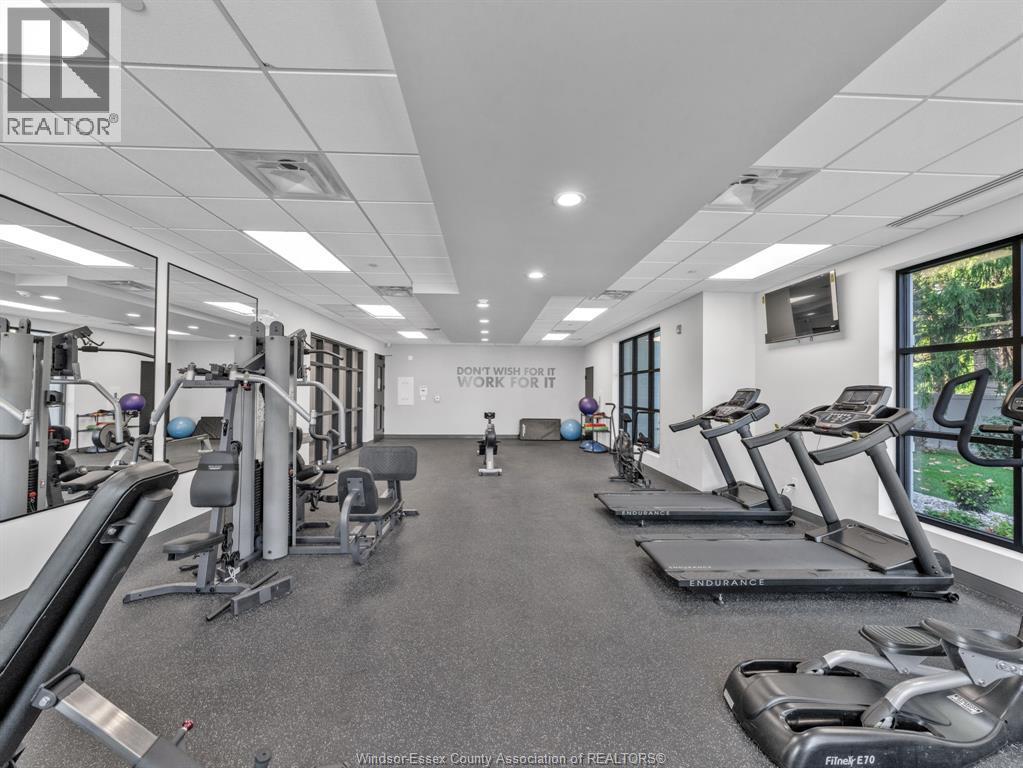 3817 Howard Avenue Unit# 419, Windsor, ON - Indoor Photo Showing Gym Room