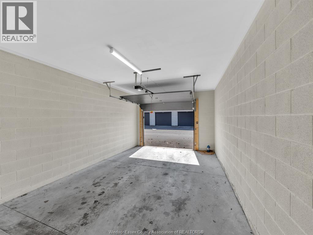 3817 Howard Avenue Unit# 419, Windsor, ON -