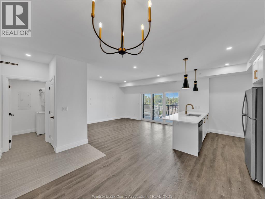 3817 Howard Avenue Unit# 419, Windsor, ON - Indoor