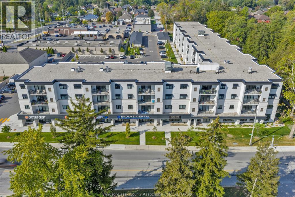 3817 Howard Avenue Unit# 419, Windsor, ON - Outdoor With View