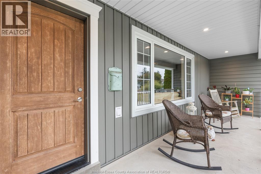 215 County Rd 34 West, Cottam, ON - Outdoor With Deck Patio Veranda With Exterior