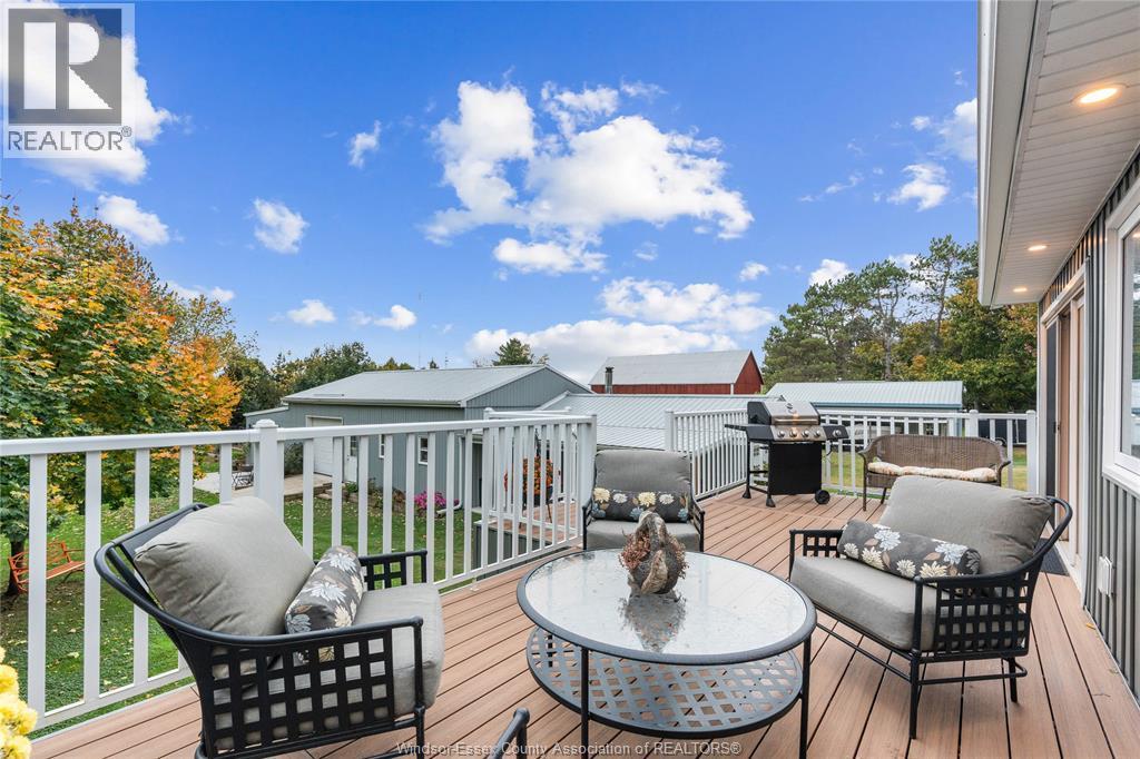 215 County Rd 34 West, Cottam, ON - Outdoor With Deck Patio Veranda With Exterior