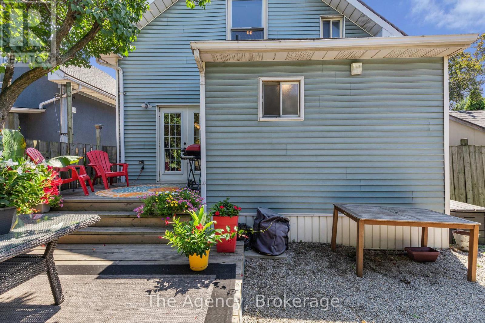 1 Mareve Avenue, Hamilton (Hamilton Beach), ON - Outdoor With Deck Patio Veranda With Exterior