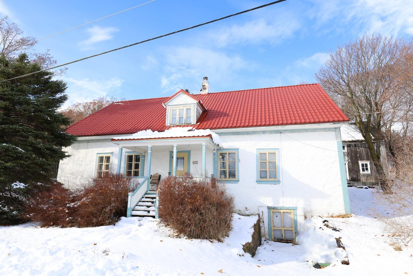 Frontage - 46 Route 132 E., Saint-Denis-De La Bouteillerie, QC - Outdoor