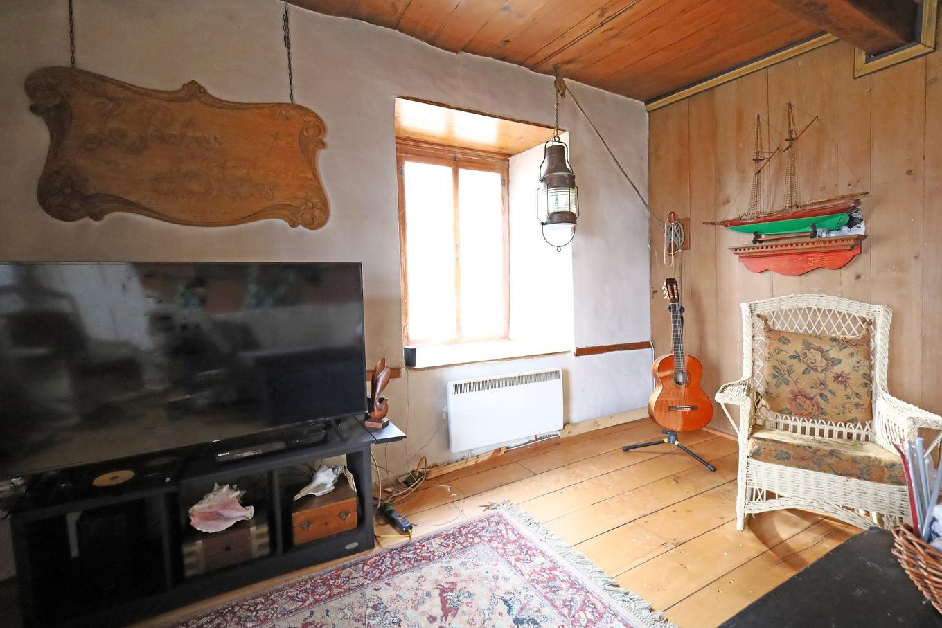 Living room - 46 Route 132 E., Saint-Denis-De La Bouteillerie, QC - Indoor Photo Showing Other Room