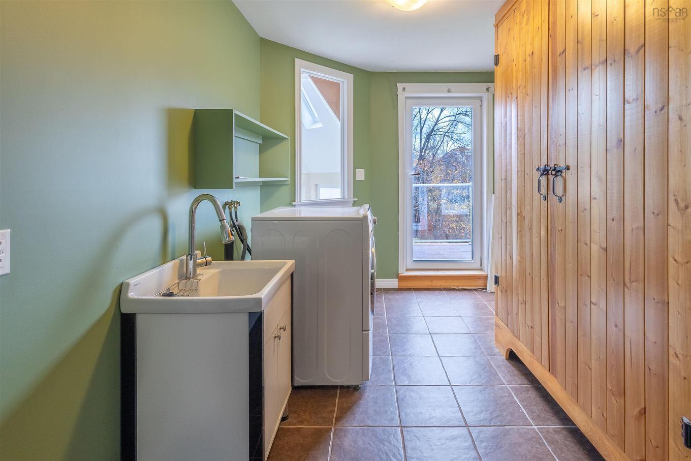 15 Howe Court, Sydney, NS