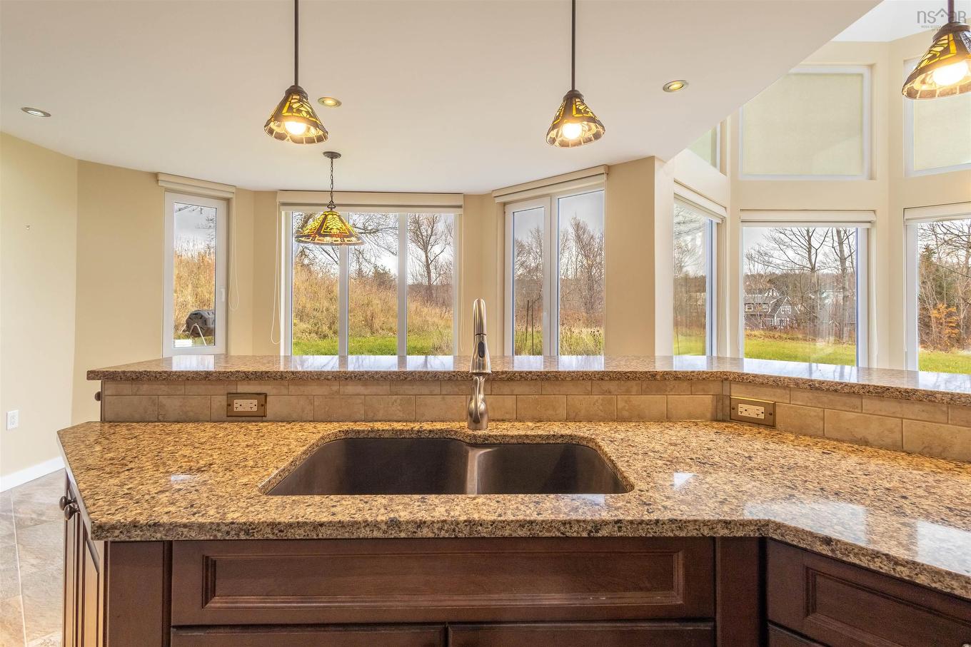 15 Howe Court, Sydney, NS