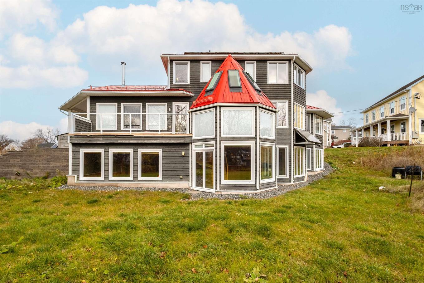 15 Howe Court, Sydney, NS