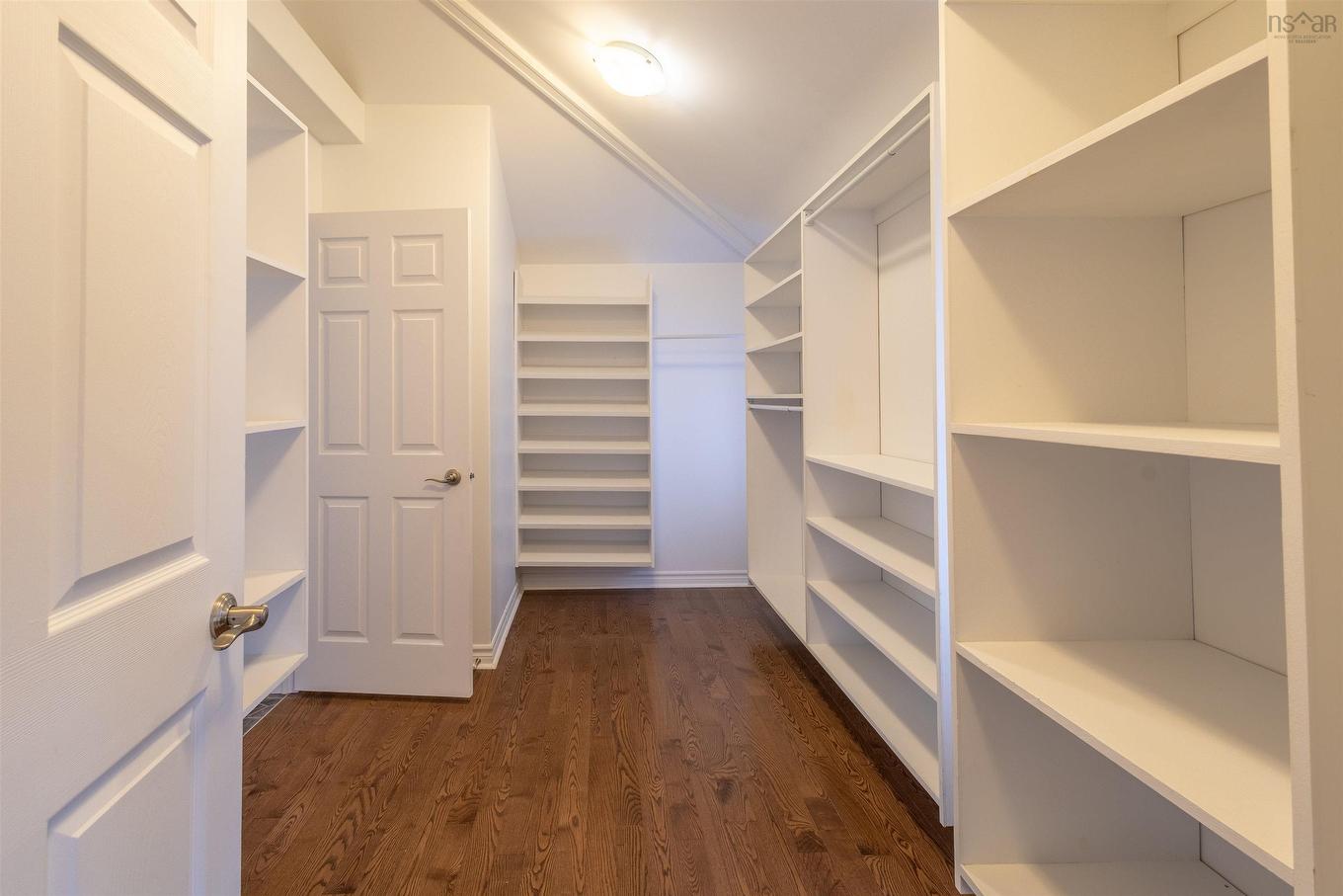 15 Howe Court, Sydney, NS