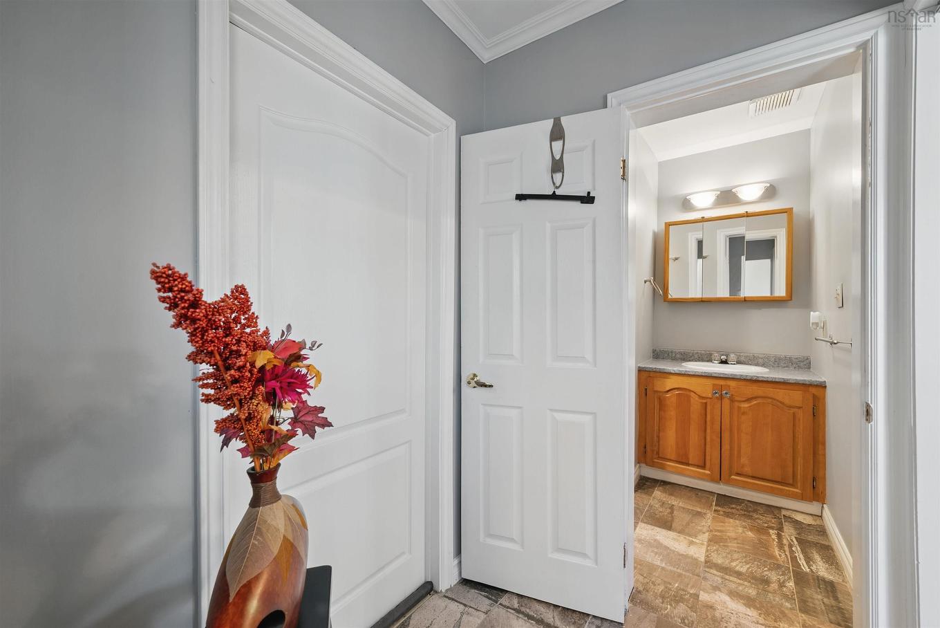 5526 Charles Street, Halifax, NS