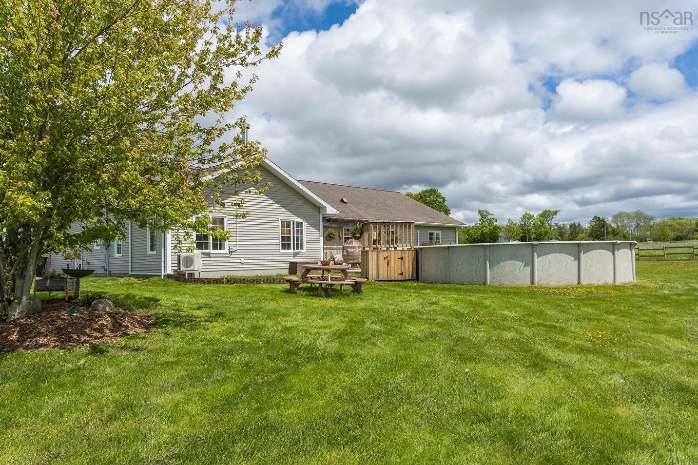 10928 Highway 1, Paradise, NS