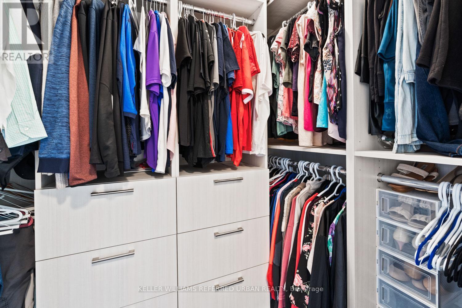 58 Wells Orchard Crescent, King, ON - Indoor With Storage