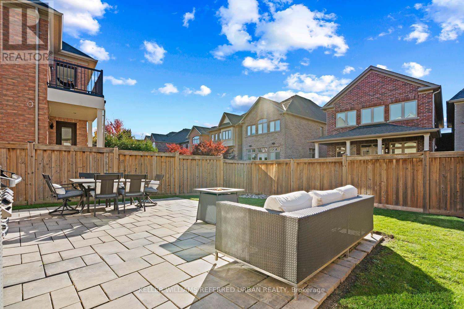 58 Wells Orchard Crescent, King, ON - Outdoor