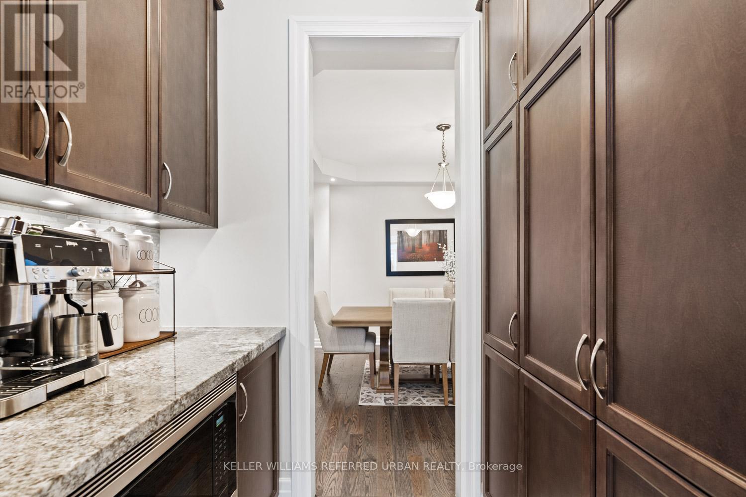 58 Wells Orchard Crescent, King, ON - Indoor Photo Showing Kitchen