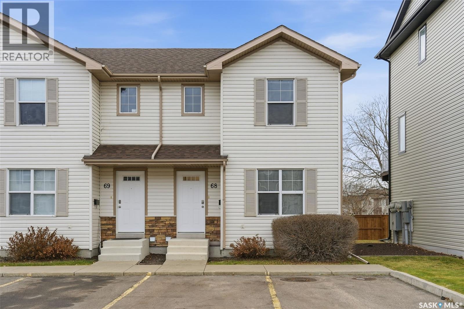 68 135 Pawlychenko Lane, Saskatoon, SK - Outdoor With Facade