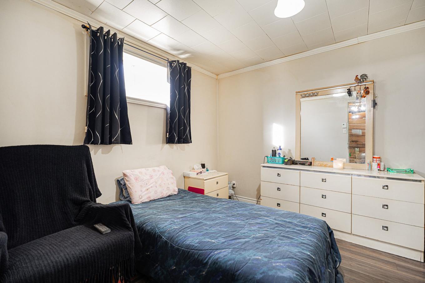 Bedroom - 42 Route 335, Saint-Lin/Laurentides, QC - Indoor Photo Showing Bedroom