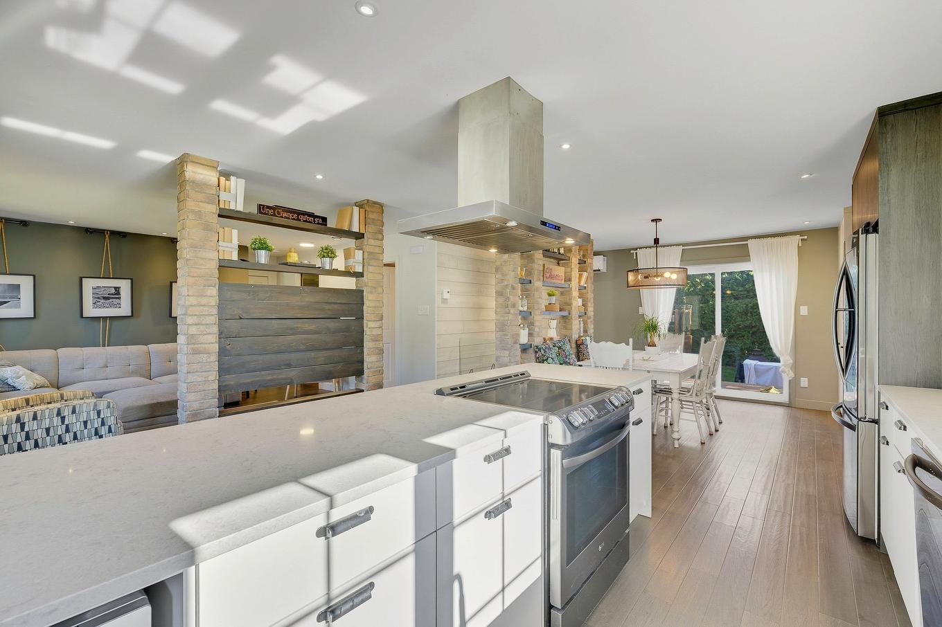 Kitchen - 1223 23E Avenue, Saint-Jérôme, QC - Indoor Photo Showing Kitchen