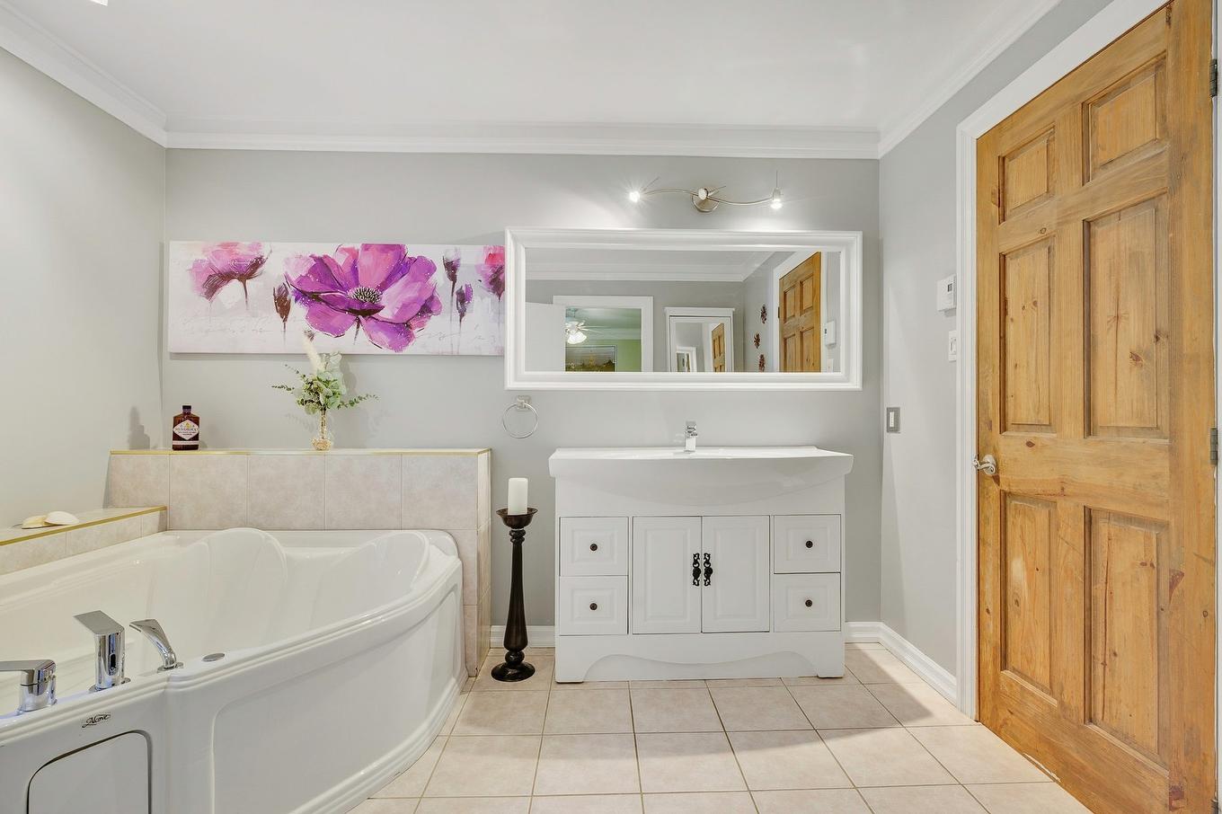 Bathroom - 1223 23E Avenue, Saint-Jérôme, QC - Indoor Photo Showing Bathroom