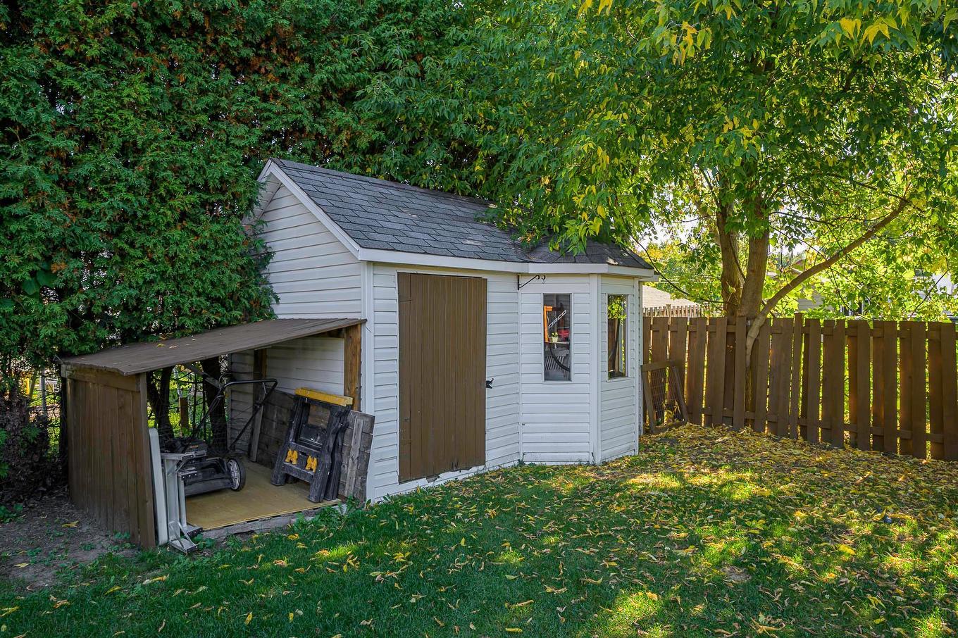 Storage - 1223 23E Avenue, Saint-Jérôme, QC - Outdoor