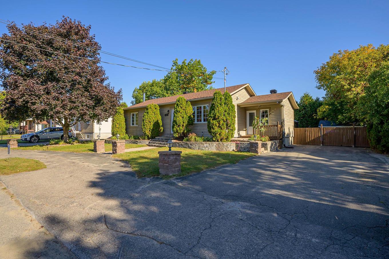 Frontage - 1223 23E Avenue, Saint-Jérôme, QC - Outdoor