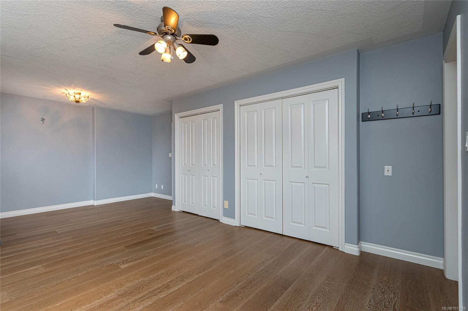 1405 Anna Clare Pl, Saanich, BC