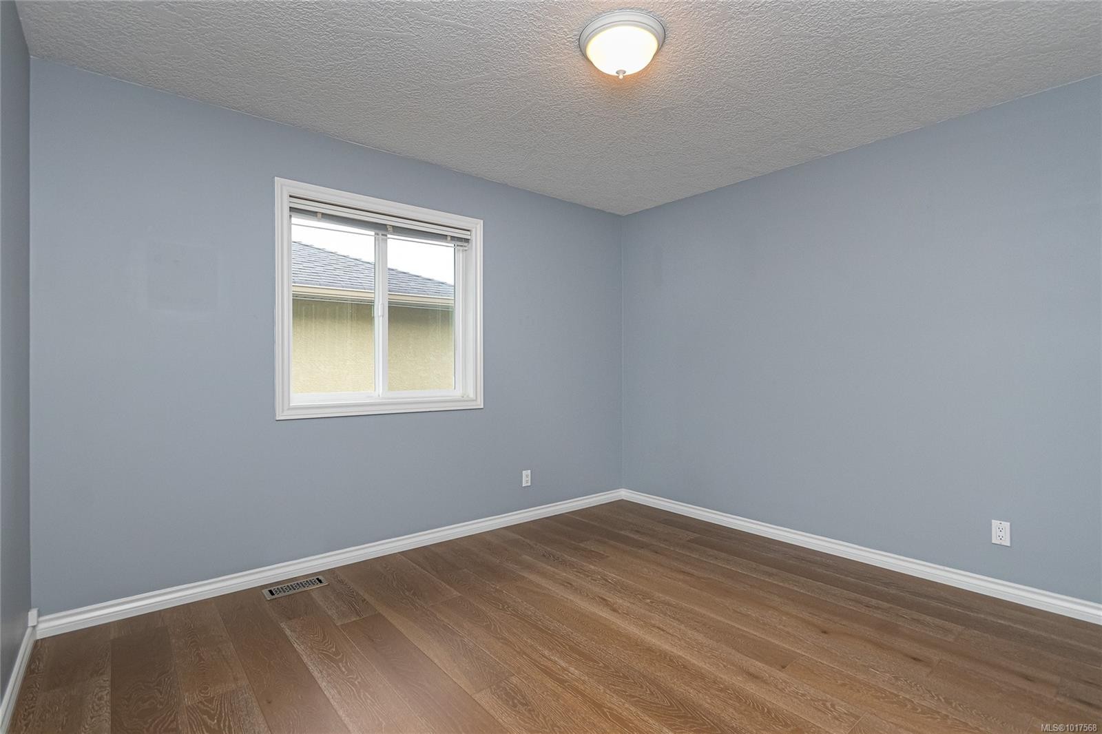 1405 Anna Clare Pl, Saanich, BC