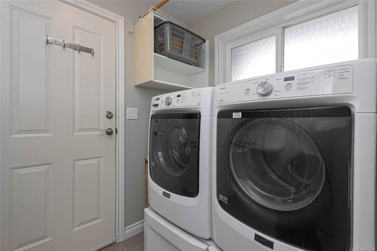 1405 Anna Clare Pl, Saanich, BC