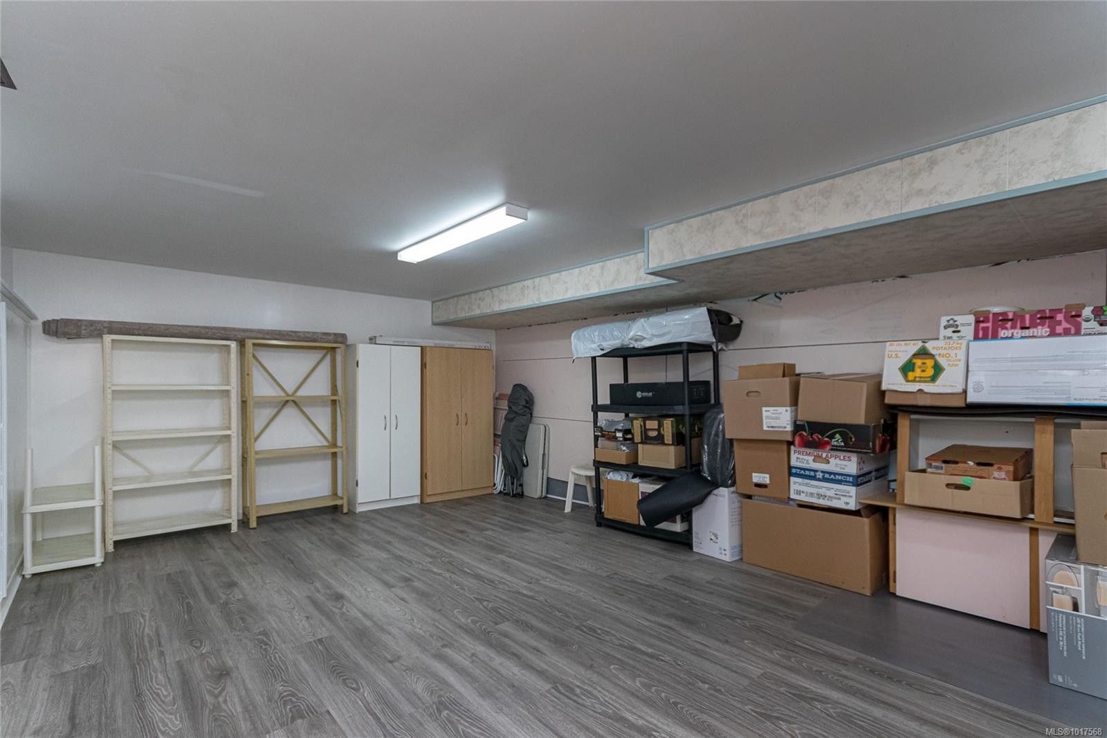 1405 Anna Clare Pl, Saanich, BC