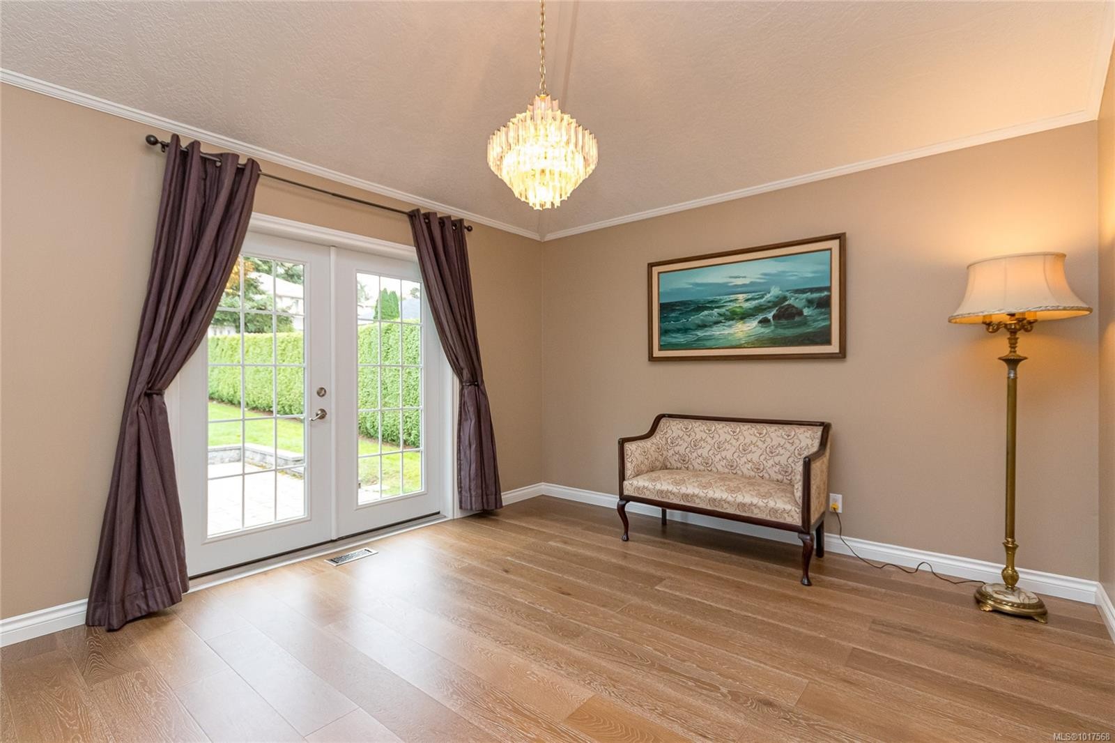 1405 Anna Clare Pl, Saanich, BC