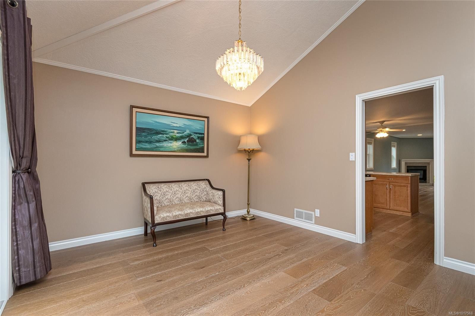 1405 Anna Clare Pl, Saanich, BC