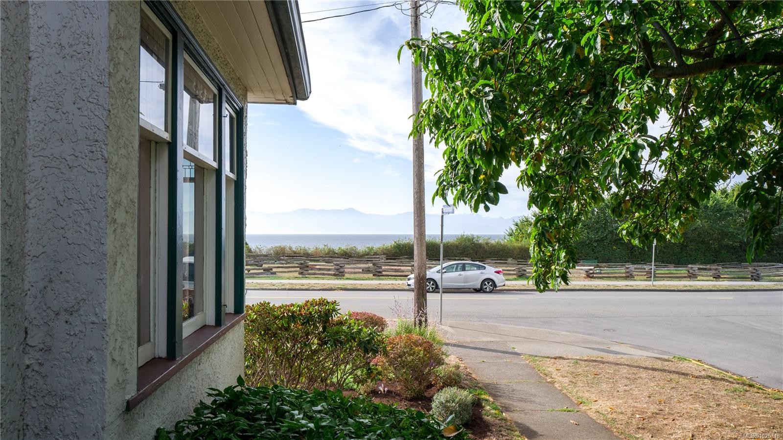 1124 Dallas Rd, Victoria, BC - Outdoor With View