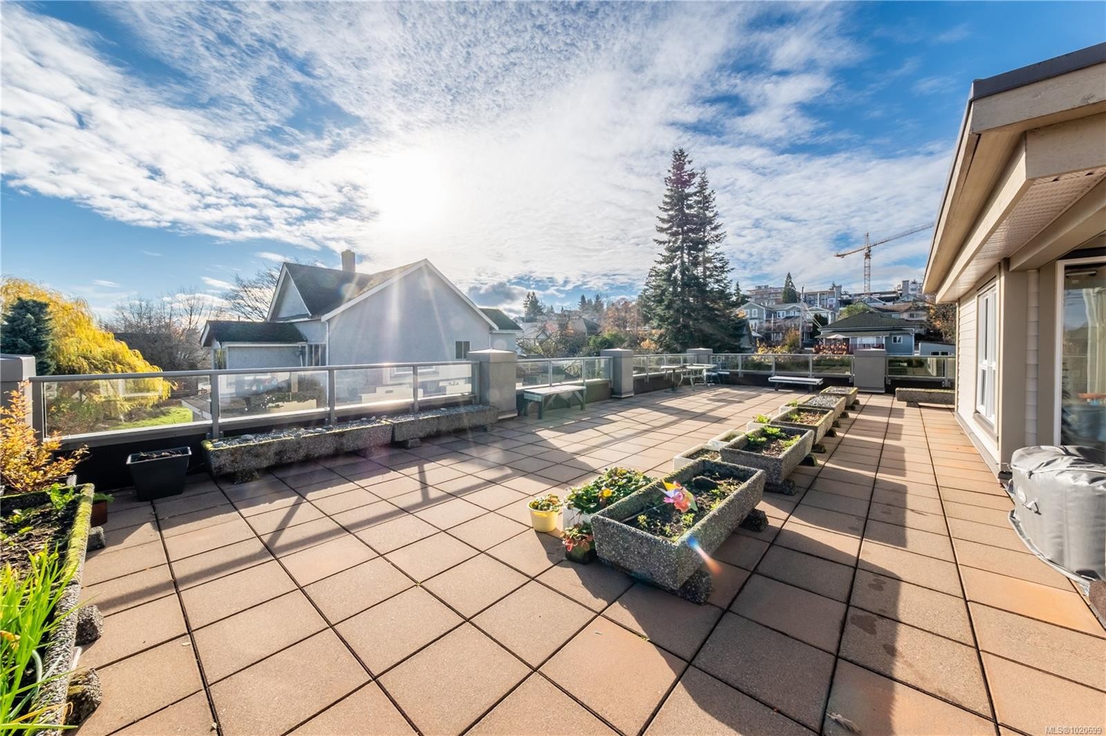 201-327 Prideaux St, Nanaimo, BC - Outdoor With Deck Patio Veranda
