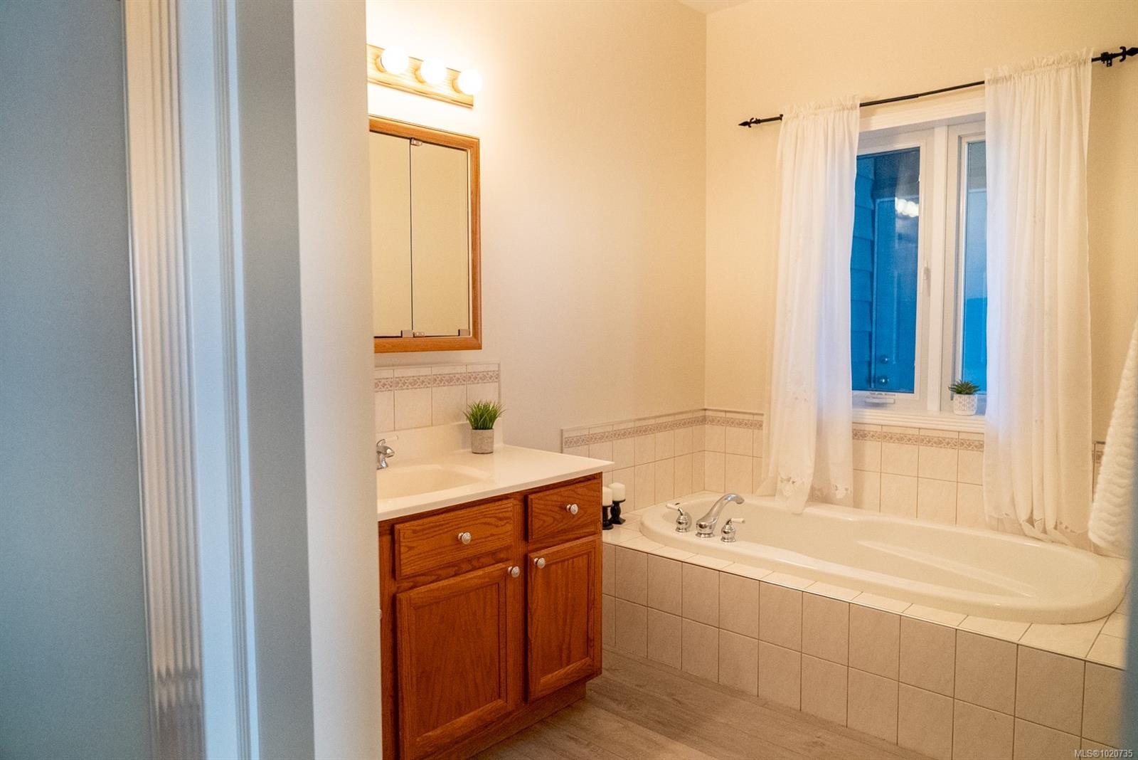 37189 Schooner Way, Pender Island, BC