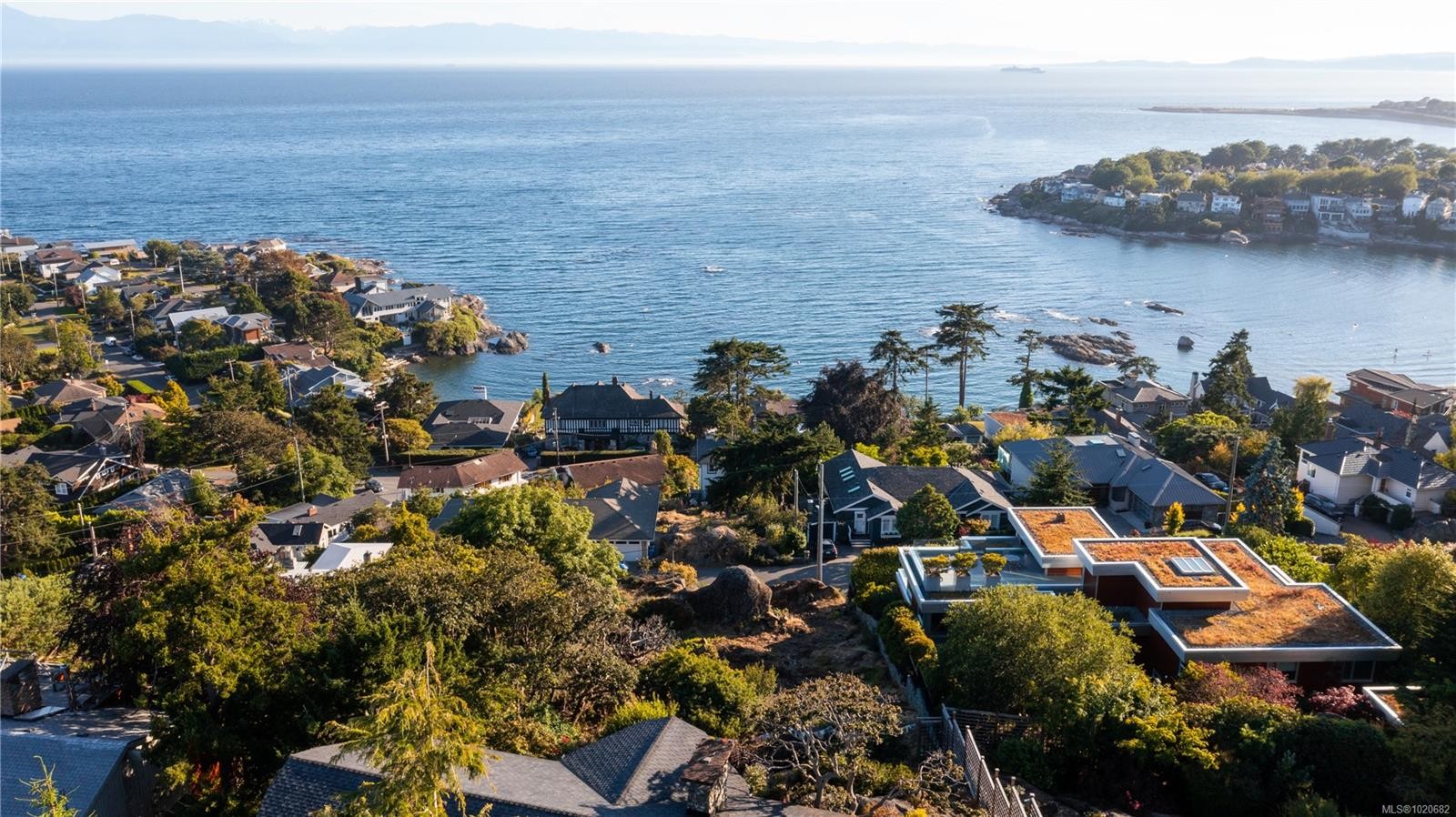 176 Barkley Terr, Oak Bay, BC